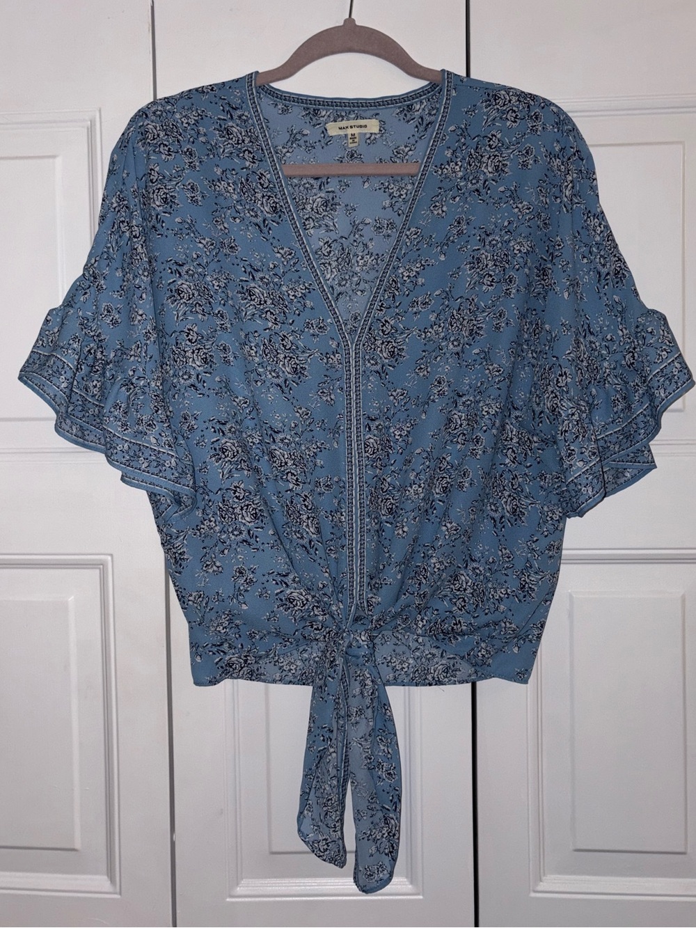Women’s Blue Floral Tie-Front Top, Max Studio, M